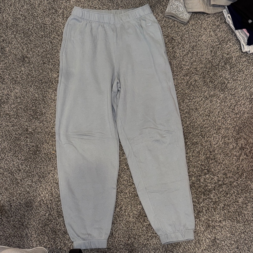 Hollister small/long cozy sweatpants